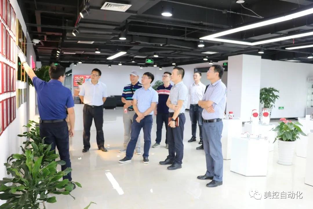 1596176859453524.jpg 1596176859453524.jpg